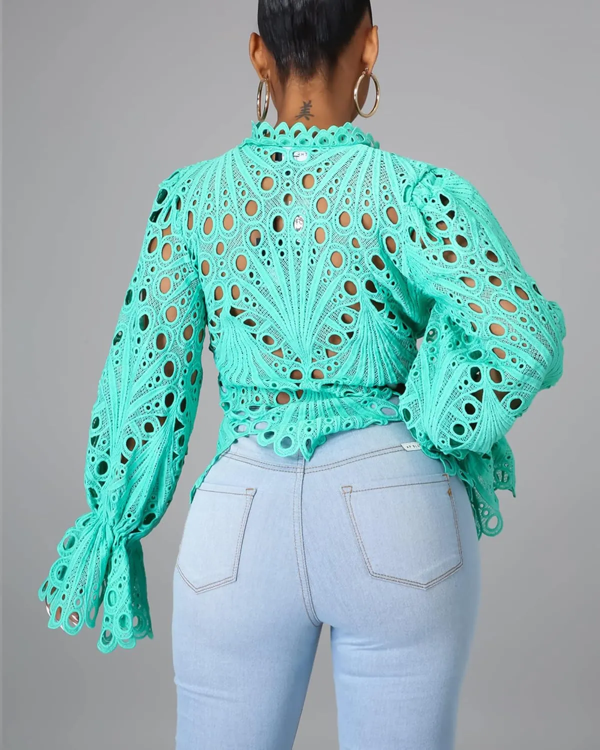 Doweha Women’s Sexy Ruffle Long Sleeve Summer Lace Tops 2025 Puff Flare Shirt V Neck Hollow Out Button Down Tunic Blouses