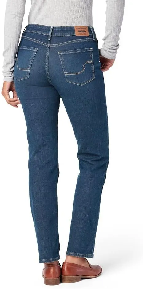 Levi Strauss Signature Gold Women's Curvy Totally Shaping Straight Jeans (Available in Plus Size)