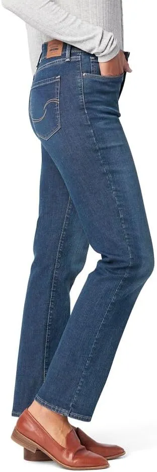 Levi Strauss Signature Gold Women's Curvy Totally Shaping Straight Jeans (Available in Plus Size)