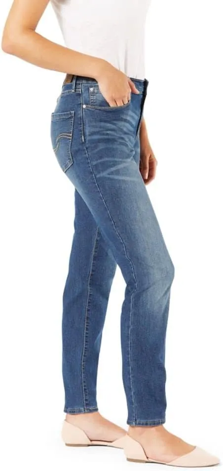 Levi Strauss Signature Gold Women's Modern Straight Jeans
