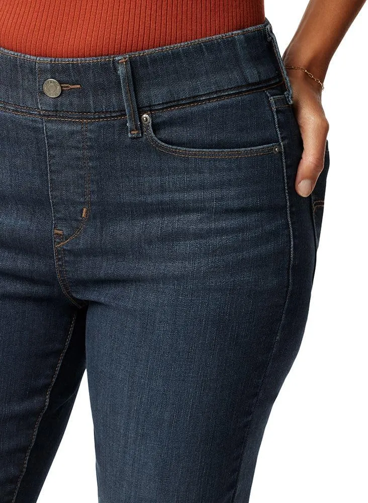 Levi Strauss Signature Gold Womens Totally Shaping Ultimate Pull-on Ankle Straight Jeans (Also Available in Plus)