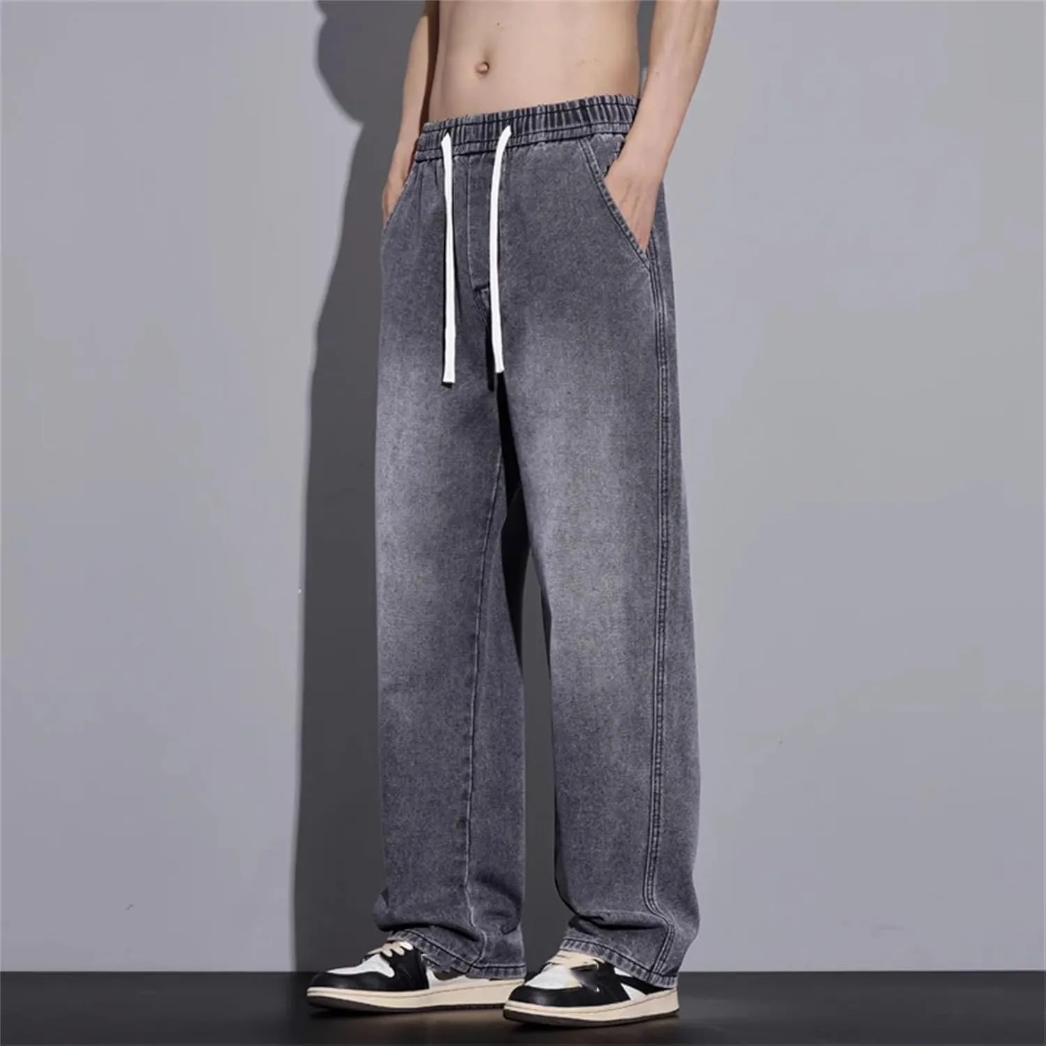 Men's Fashion Wide-Leg Baggy Jeans Vintage High Waist Straight Washed Denim with Pockets
