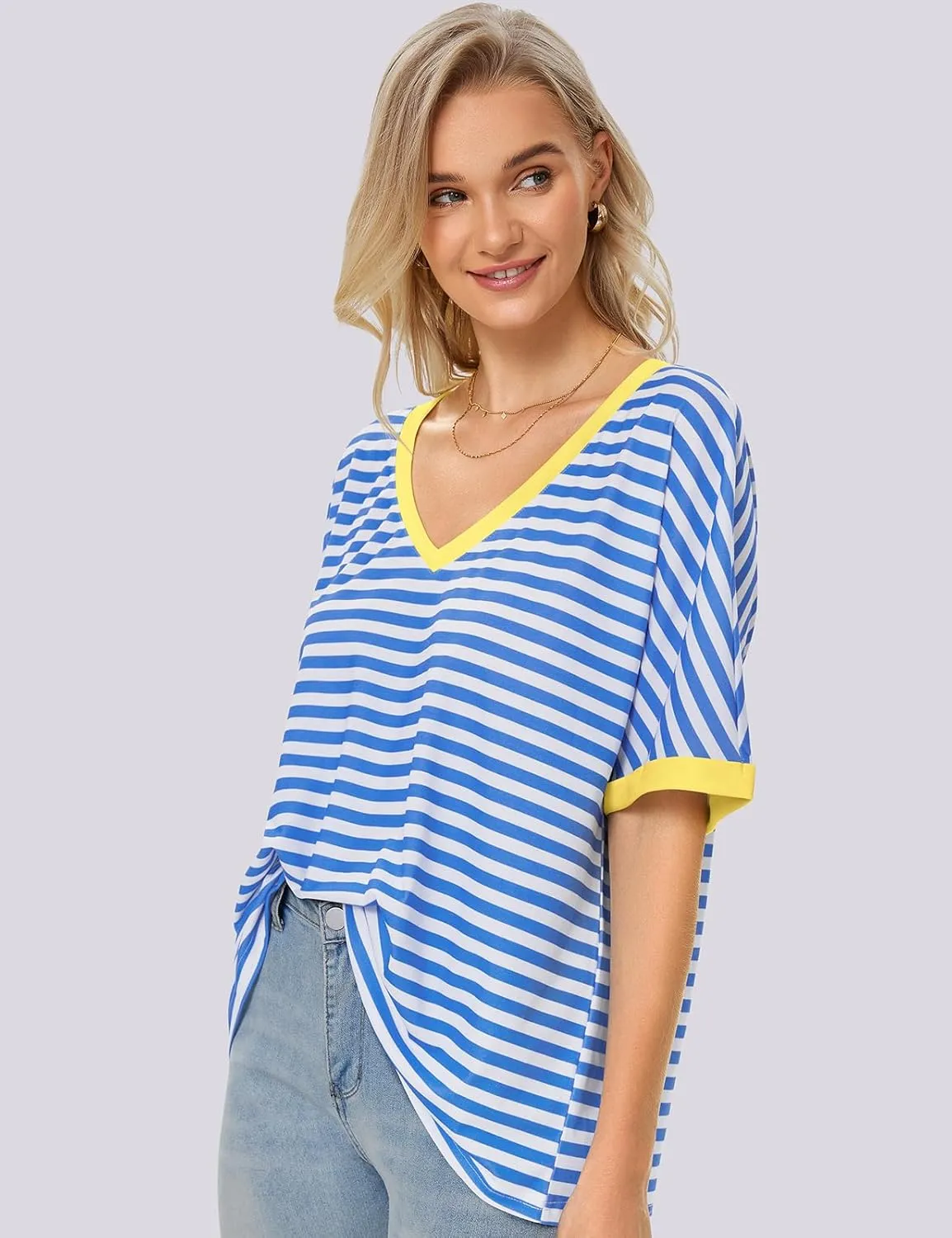 UEU Womens Oversized T-Shirts Summer V Neck Casual Shirts Short Sleeve Workout Tunic Tops