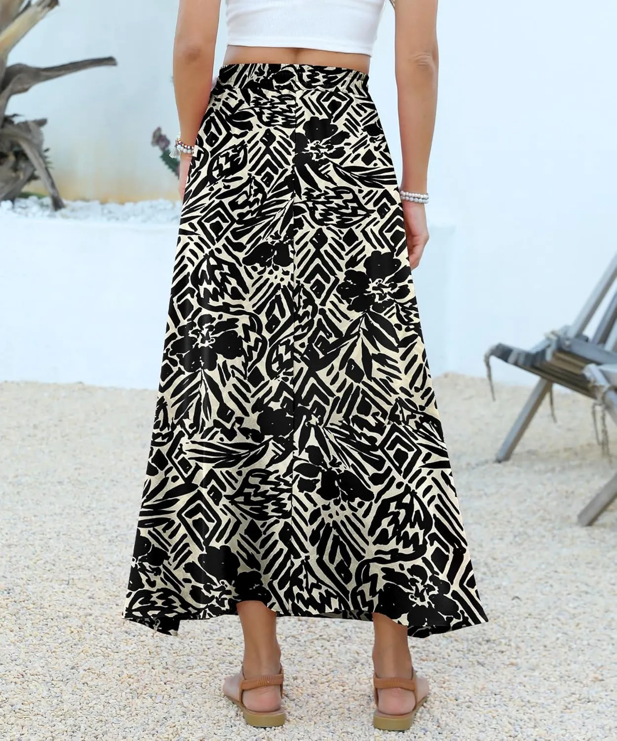 Women Maxi Skirt Long Flowy Pleated High Waisted with Pockets Summer Casual Elastic Waist A-Line Skirts
